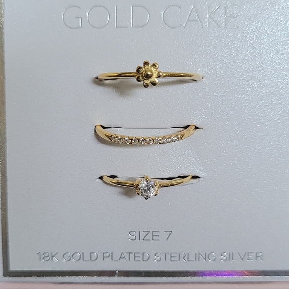 Gold Cake🍰 Set of Three3️⃣ Dainty Gold💛 Rings💍 - NIB - Picture 14 of 14